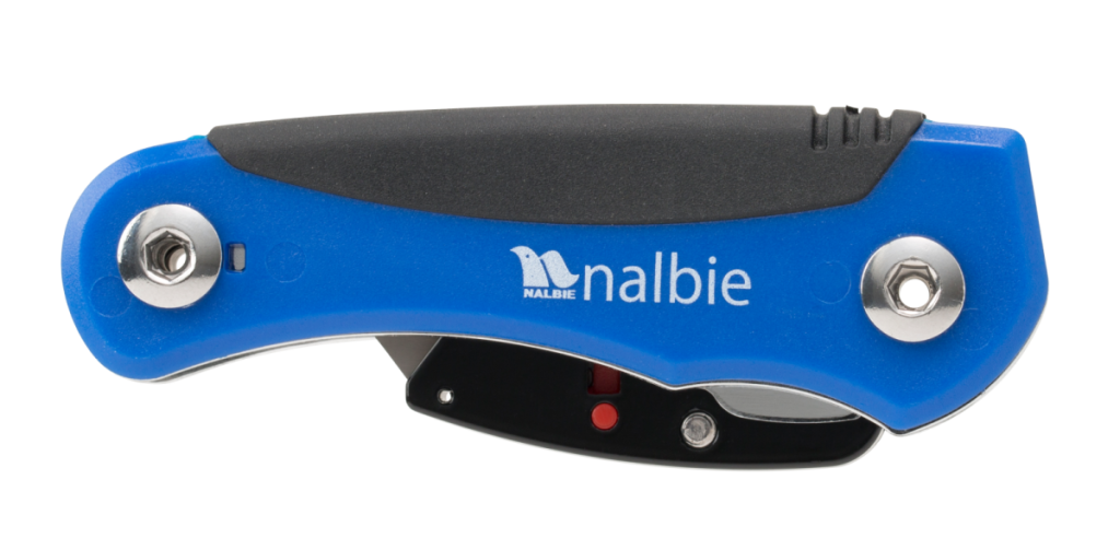 ナルビーのポータブルナイフは折りたたみ式のコンパクトサイズで持ち運びに大変便利